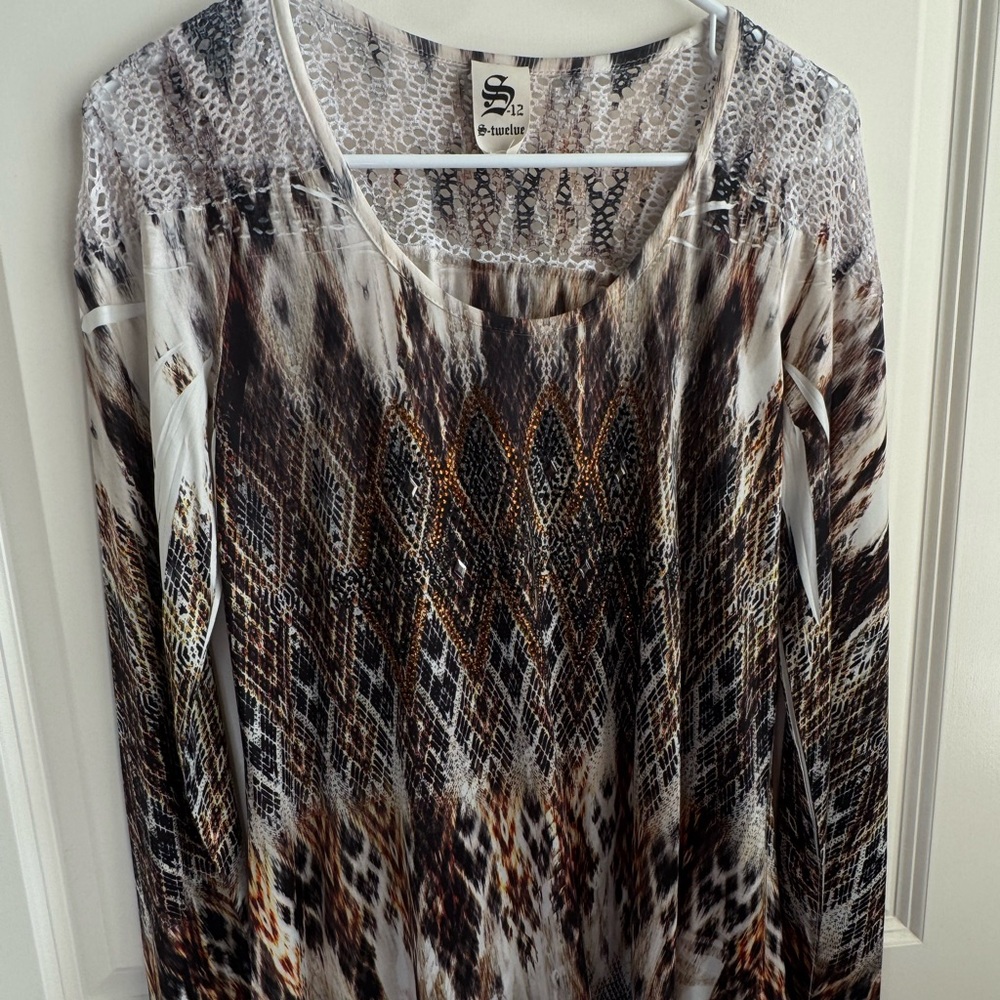 S-TWELVE Tunic Top with Rhinestone Embellishments, lace on neckline Size M